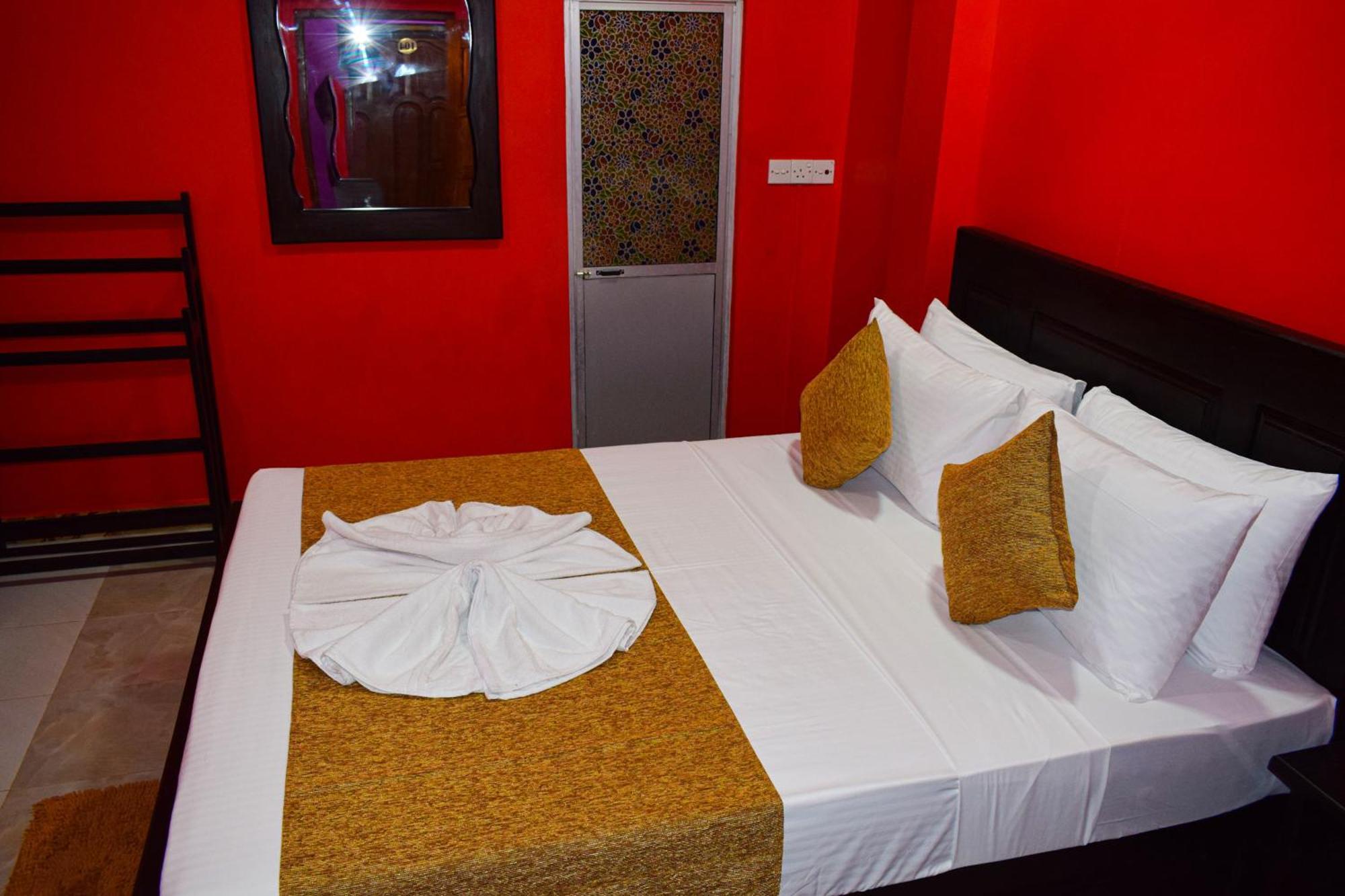 Hema Holiday Villa Trincomalee Exterior photo